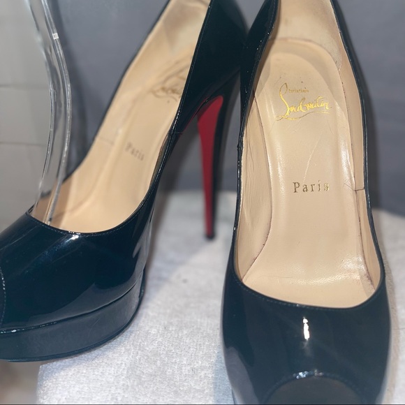AUTHENTIC Christian Louboutin heels - Picture 1 of 2